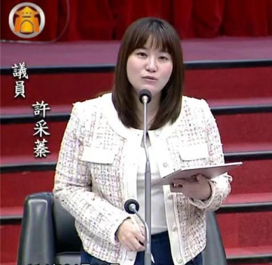 高市前鎮漁港5億會館挨批變蚊子館