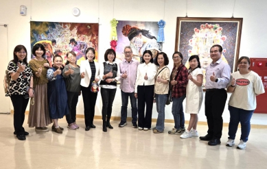 雲林「藝境~周秀惠師生拼布巡迴展」開展 副縣長謝淑亞、文觀處長陳璧君等人邀請大家欣賞拼布藝術之美！