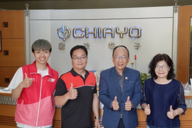 50歲退役軍人阿宏二度就業  雇主肯定成功升任副理  陸續介紹4位退役國軍進入嘉友電子  嘉義就業中心創造勞資共榮