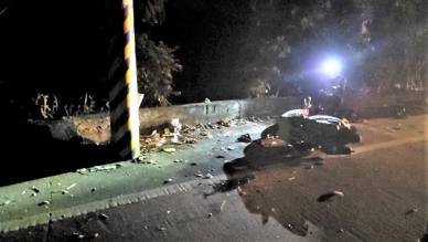 暗夜噩耗｜19歲男女學生共乘機車，撞上卓溪立山電線桿，釀1死1傷慘劇！