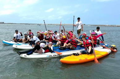 雲林縣政府攜手中國醫藥大學北港附設醫院 推動「海洋有愛 親海無礙」系列活動 鼓勵高齡及身心障礙者親近海洋 增進身心健康〜