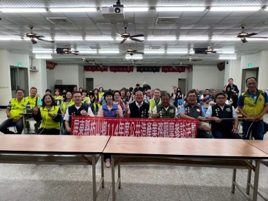 枋山鄉公所參訪馬公市公所 凝聚基層治理交流共識 馬公市長黃健忠表示，枋山鄉與馬公市皆致力於基層治理與在地文化的深耕發展，此次交流不僅增進彼此了解，更形塑互信基礎，為後續合作鋪陳良好契機。