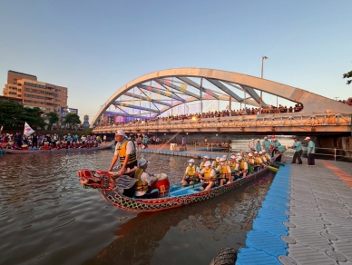 2025鹿港龍舟賽登場 南投縣府團隊參賽交流