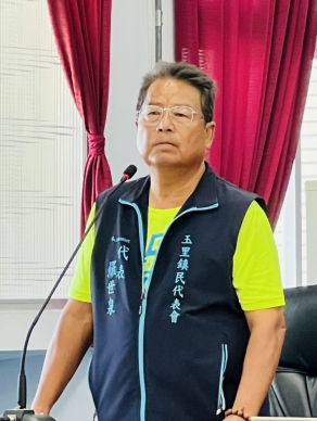 鎮代羅世泉質詢：玉里源城里多處堤防掏控路基下陷至今未改善！