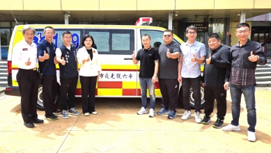 造福鄉里！ 雲林縣斗六觀光夜市負責人江冠葆等5人 合資捐贈雲林縣消防局救護車1部 協助提升緊急醫療品質及搶救人命