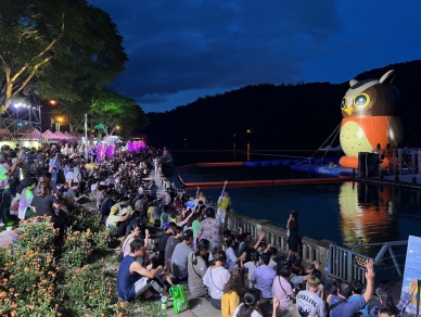 2025花蓮FUN暑假歡樂閉幕｜五大水上免費設施、創意表演、星空煙火秀閃耀鯉魚潭，明年夏天再相見！
