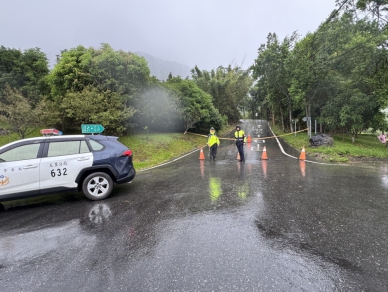 有安全疑慮｜花蓮縣兩大金針山，富里六十石山產業道路、玉里赤科山及竹林山封路。