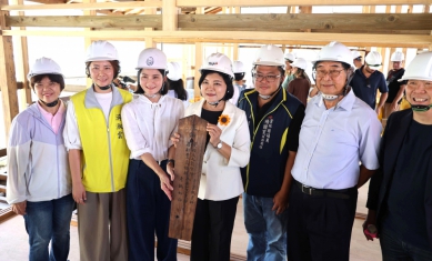 原雲林西螺街長宿舍修復 以工地展與藝術裝置傳承西螺時光記憶 縣長張麗善盼完工後為西螺增添文化新亮點！