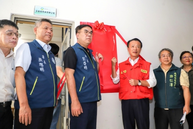 環境部災後復原南部辦公室揭牌 優先完成「損壞光電板後續處理」、「石棉瓦清理」及「廢棄物清運」3大任務！