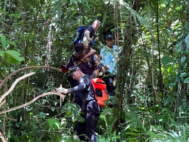 撐過一夜｜65歲翁迷走山林徹夜未歸，秀林鄉長王玫瑰變身救難先鋒，尋尋覓覓終於尋獲平安歸來！