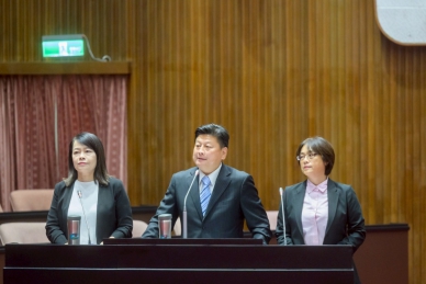 國家是全民的，不是賴卓兩人的！｜傅崐萁：卓內閣823就應該總辭！