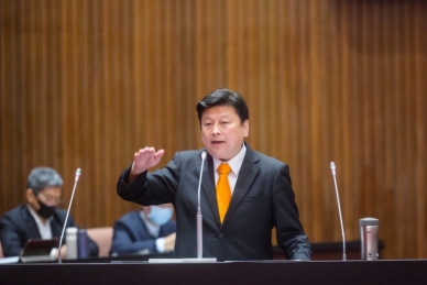 成功不必在我｜傅崐萁宣布：不參選黨主席！