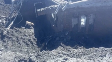 絕不放棄｜災後第九天 ，踏過泥濘、穿越殘骸，花蓮特搜攜搜救犬Fancy持續奮戰佛祖街重災區！