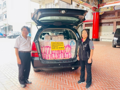 每天500個便當｜路程46.2公里，玉里協天宮，衝熱騰騰送到光復災區！