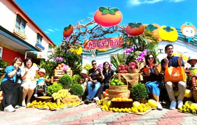 柿鄉魅力綻放 嘉義縣番路鄉農會柿子節宣傳行銷活動人潮爆棚！　