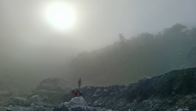 極惡之地｜人間煉獄，堰塞湖探勘，粉塵瀰漫、不見天日，泥沼處處、暗藏殺機！