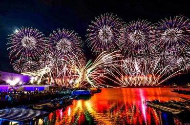 嘉義縣「2025東石海之夏」圓滿落幕 約7萬人次觀賞煙火秀驚呼連連、交通疏散獲好評！