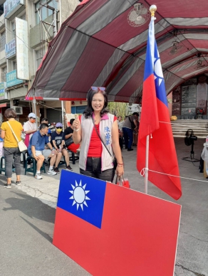 國慶連假前市議員陳若翠舉辦捐血公益活動