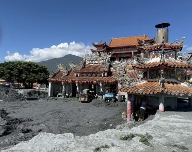 SOS、SOS｜泥淹光復保安寺，滿目瘡痍、災情慘重，期待各界善信大德伸出援手捐贈善款！