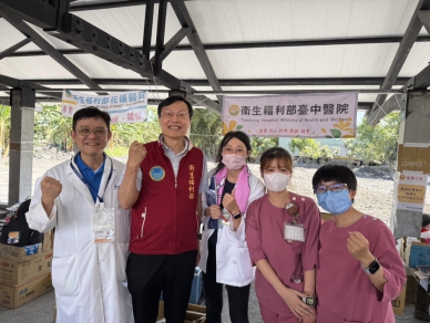 花蓮加油！台中醫院三位美女醫護國慶連假不休假挺前線