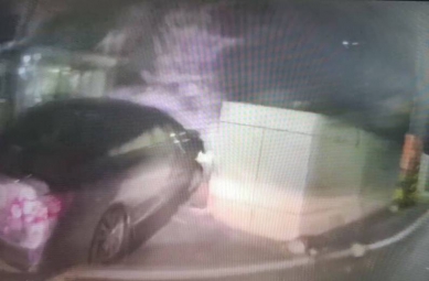 通緝車手拒檢自撞圍牆並襲警5嫌落網取出60萬現金和毒品