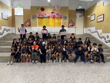 南投縣政府警察局仁愛分局深入萬豐國小 宣導婦幼及交通安全觀念