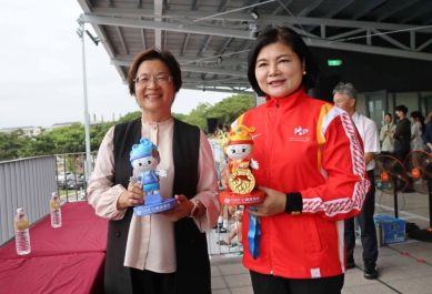 雲林縣長張麗善熱情接待彰化縣長王惠美 一起為全運會彰化代表隊選手們加油！