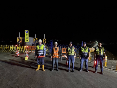 危機四伏｜如臨大敵，馬太鞍溪出現第二座堰塞湖，隨時會溢流，馬太鞍便橋10/21日下午19時30時預警性封閉管制！