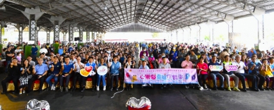 響應「國際身心障礙者日」,彰化縣府舉辦「心無礙,幸福作夥來」園遊會。(照片縣府提供)