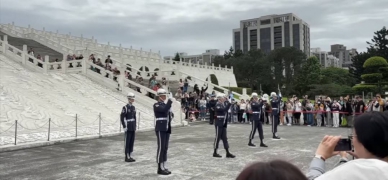 年輕人閃兵.逃避兵役現象惹民憤--判若兩級的懲處標準引發質疑！