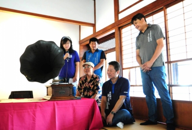 雲林虎尾古董留聲機講唱會 用歌聲與歷史喚起人們對土地的情感〜