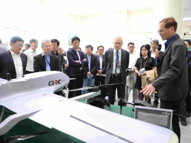 工研院長張培仁率團隊參訪嘉義縣亞創中心 深入了解國際無人機發展趨勢、國內聚落布局與跨域合作需求