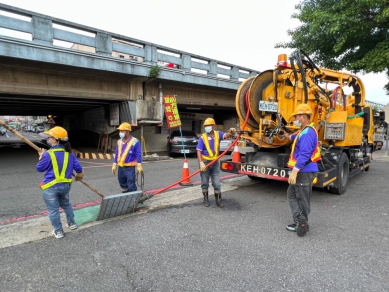 嘉義市環保局成立4個清溝班專責執行水溝清理  年底將完成各里第3次清溝及消毒  年度成果斐然！