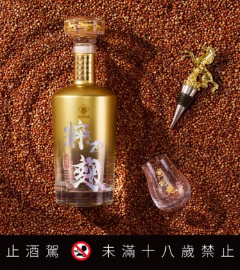 搶攻尾牙聚餐和年節送禮，馬祖酒廠推出「2025年粹麴典藏之作」。（照片泰山提供）