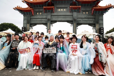 結合漢服推廣宗教文化觀光  台灣寺廟文化藝術節文武廟熱鬧登場