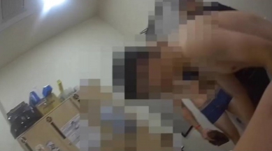 員警著內褲以取信業者     警方搜索偵破同志會館