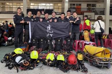 台中消防之光 ！台中消防代表隊奪「2026繩期國際繩索邀請賽」季軍