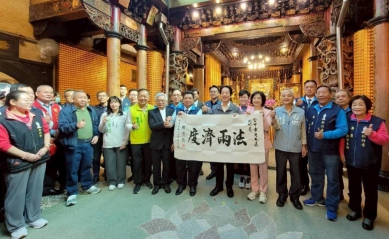 打造「台灣之盾」總統賴清德赴臺中松竹寺參香 祈福 還願 守護民眾安全 讓臺灣更安全