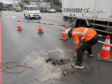 春節期間道路禁挖　新北「路平報馬仔」不打烊