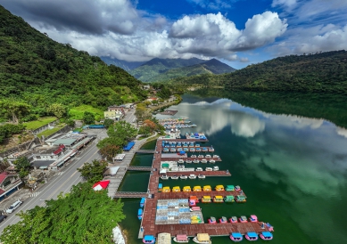 9歲童溺斃悲劇｜花東縱管處：安全是觀光永續的底線，針對鯉魚潭水域暫停載客小船及遊憩活動之說明…