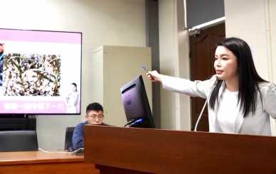 雲林蒜頭採收期突遇病蟲害又大量進口 立委張嘉郡挺蒜農籲農業部協助 農業部：會盡快公告解決方案 確保蒜農收益