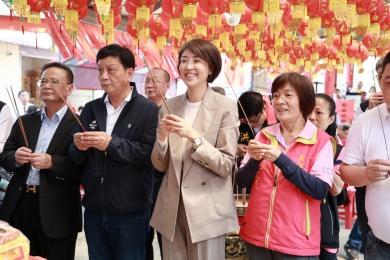 敦和社區頭牙吃丁酒活動  許縣長到場同樂