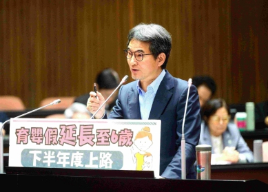 育嬰留停成效顯現！ 雲林立委劉建國肯定政策進展 提醒家長善用「雙30天」機制 主張擴大至6歲以下！