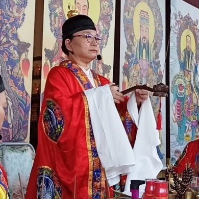 簡梅香｜榮膺中城國小傑出校友