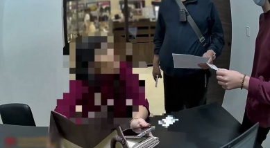 高雄婦人持假鑽詐騙百貨專櫃得手逾400萬元二度上門遭逮