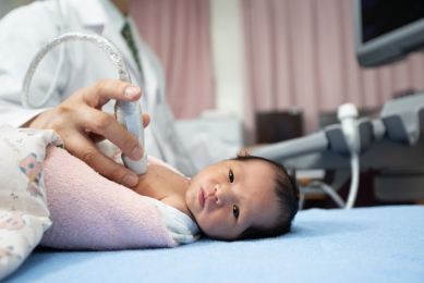 少子化,兒科醫師人數大量減少,但彰基仍維持45名兒科主治醫師陣容。(照片彰基提供)