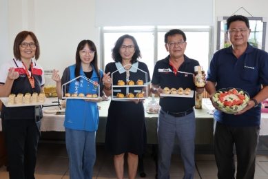 苗栗縣國產龍眼蜂蜜評鑑 邱俐俐副縣長為蜂農加油打氣