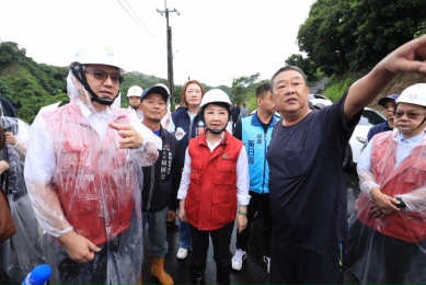 霧峰暗坑巷復建工程完工 盧秀燕市長視察肯定提升防災韌性
