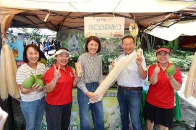 「荔香蕉甜．青農好食光市集」國三南投服務區登場　許縣長邀全國民眾走進南投品味夏日鮮果支持青農