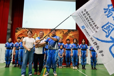 營北國中舞龍隊出訪波蘭巡演 王副縣長授旗勉勵